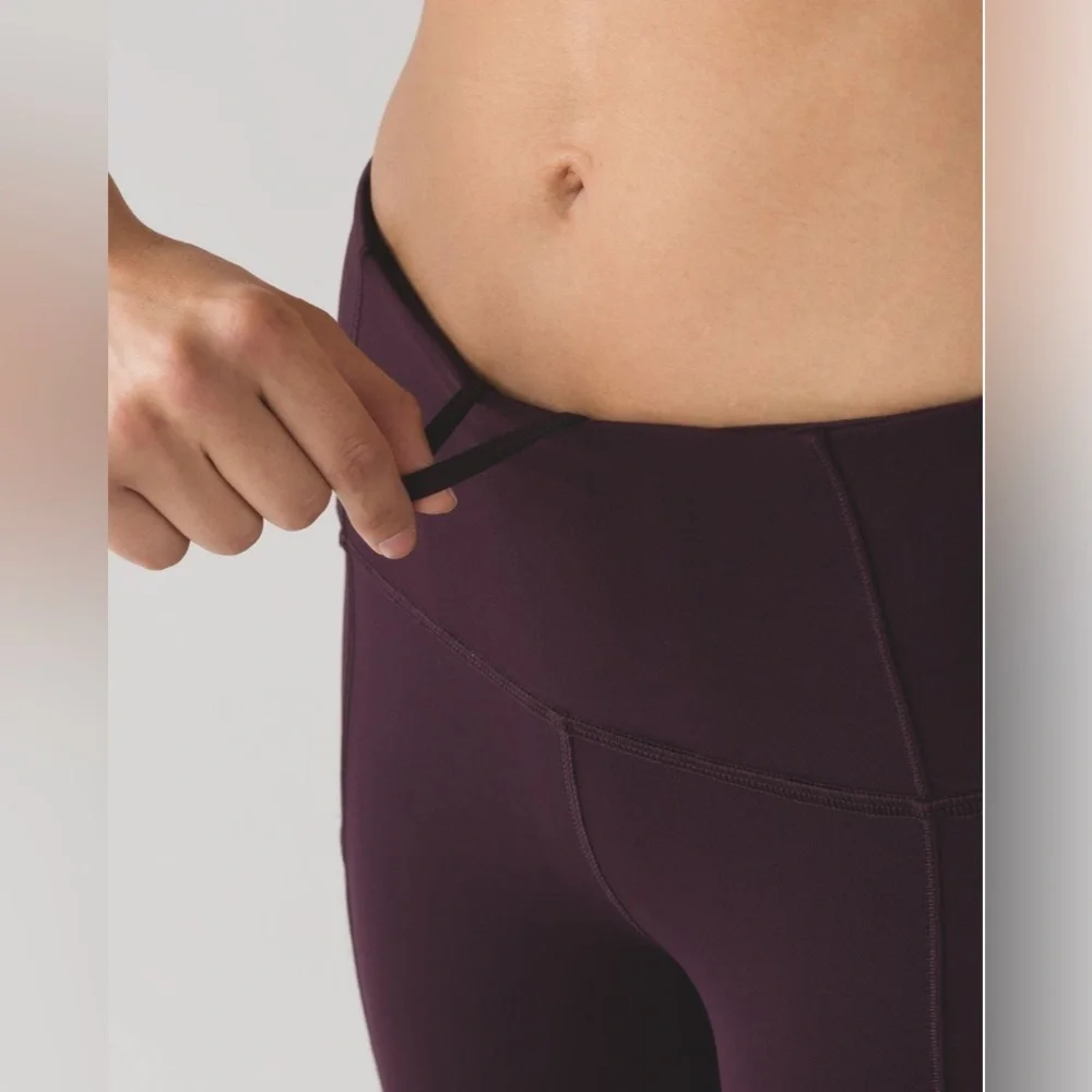 Lululemon | Fresh Tracks‎ Tight Leggings Black Cherry Size 4 Yoga Running Active